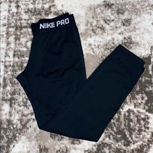 Women's black Nike pro dri fit leggings
